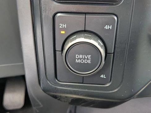 Used 2025 Ford F150 XLT w/ Equipment Group 301A Standard AWD/4WD image 26