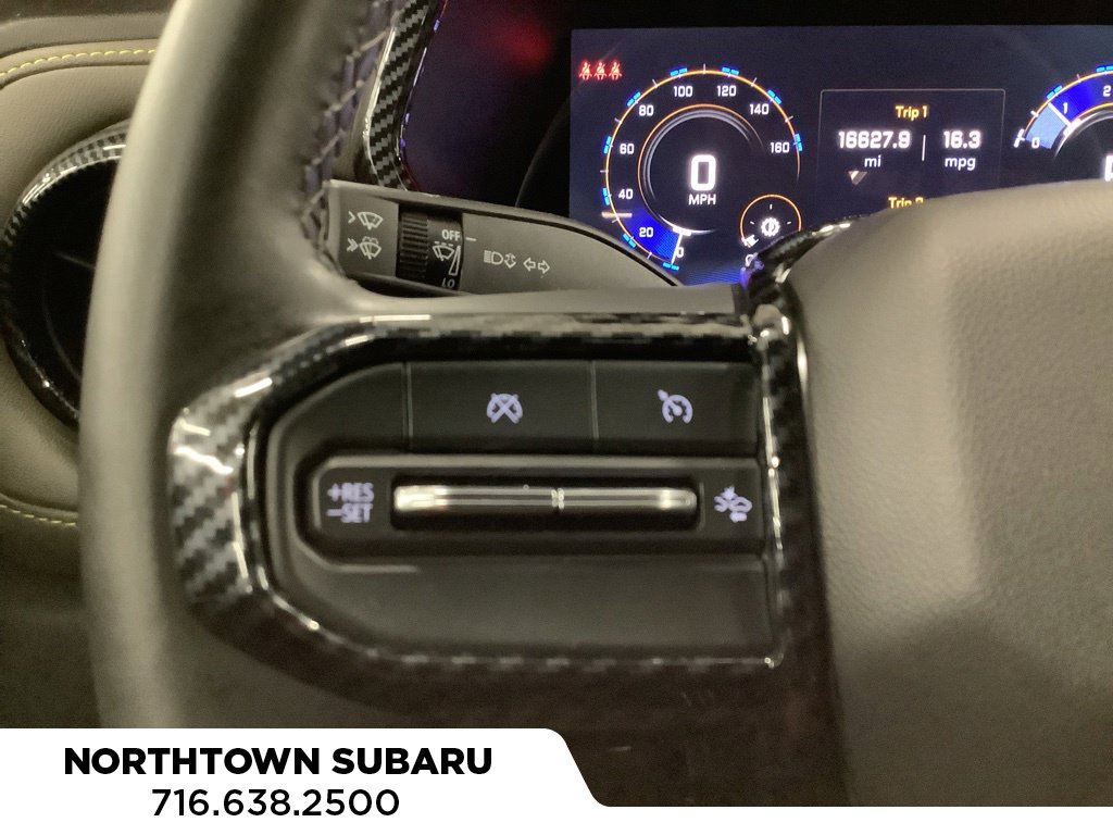 Used 2024 Chevrolet Colorado ZR2 w/ Technology Package AWD/4WD image 21
