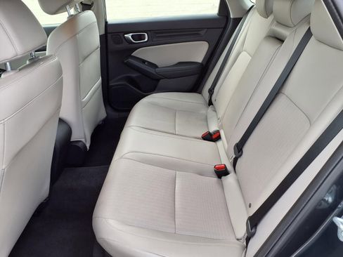 Used 2023 Honda Civic EX-L image 9