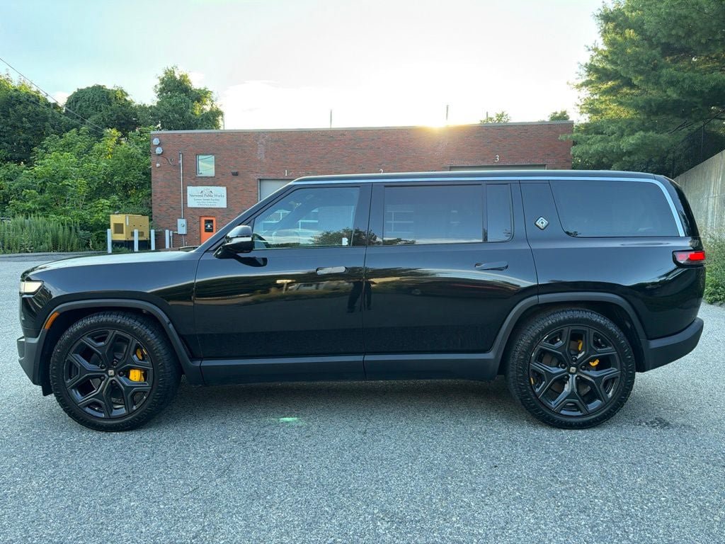 Used 2023 Rivian R1S Adventure Quad AWD/4WD image 3