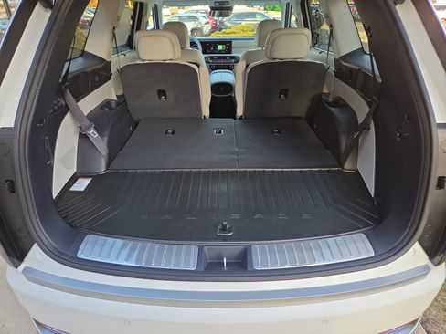 New 2026 Hyundai Palisade Calligraphy image 5