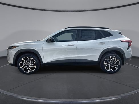 New 2026 Chevrolet Trax RS FWD image 11
