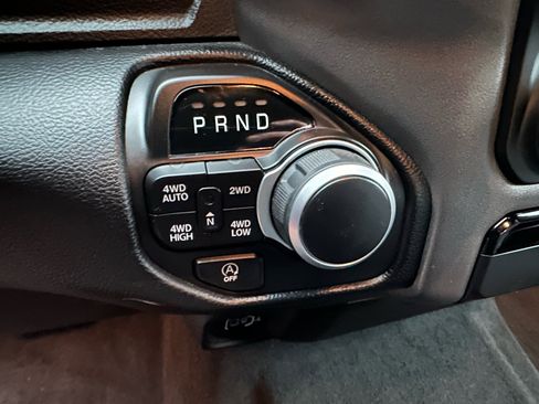 Used 2021 RAM 1500 Big Horn image 34