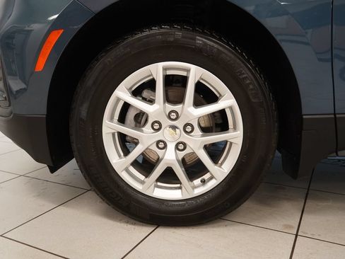 Used 2024 Chevrolet Equinox LS w/ LS Convenience Package FWD image 16