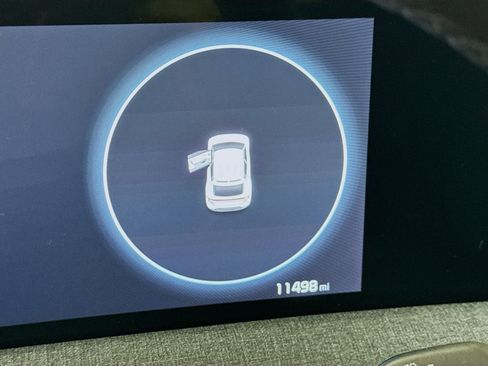 Used 2024 Kia EV6 Light image 16