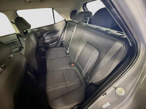 Used 2020 Hyundai Venue SEL FWD image 26