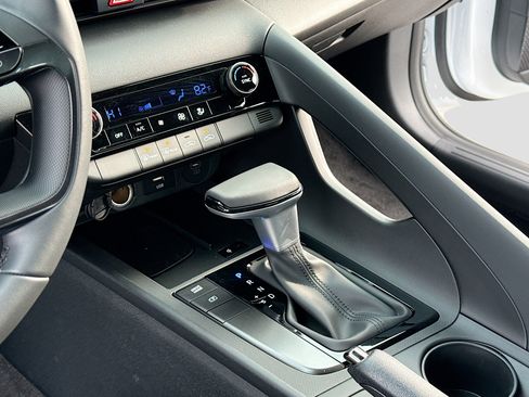 New 2026 Hyundai Elantra Sport w/ Cargo Package image 10