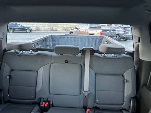 Used 2024 Chevrolet Silverado 1500 Custom image 39