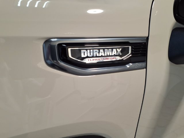 Used 2026 GMC Sierra 1500 AT4 w/ AT4 Premium Package AWD/4WD image 5