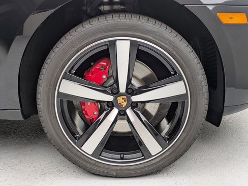New 2025 Porsche Macan S AWD/4WD image 28