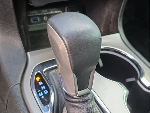 Used 2019 Jeep Grand Cherokee Altitude image 15