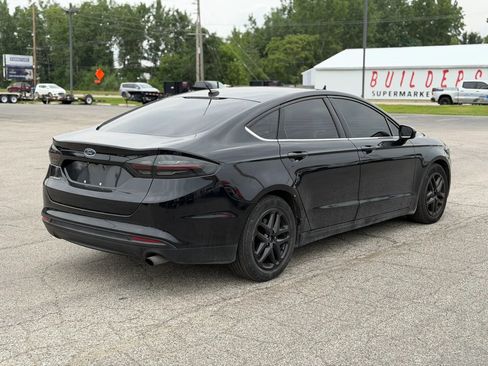 Used 2016 Ford Fusion SE FWD image 5