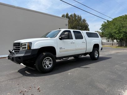 Used 2010 GMC Sierra 2500 SLT w/ SLT Convenience Package