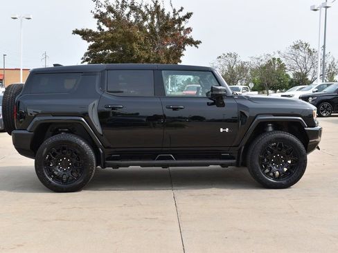 New 2025 GMC Hummer EV 2X image 8