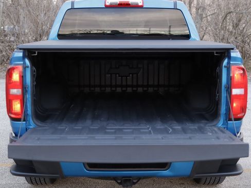 Used 2021 Chevrolet Colorado W/T w/ Custom Special Edition image 26