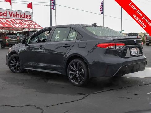 Certified 2024 Toyota Corolla SE image 11