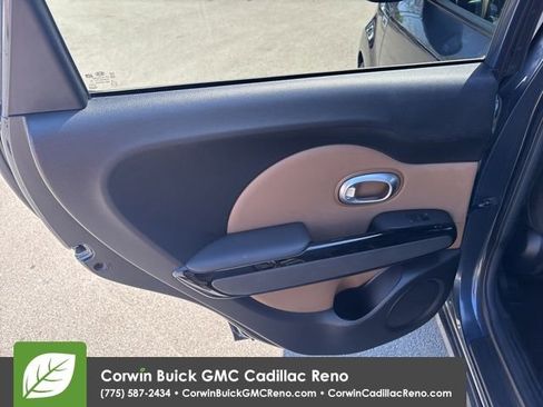 Used 2016 Kia Soul + w/ Audio Package image 25