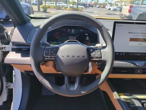 New 2026 Lexus ES 350e FWD image 15