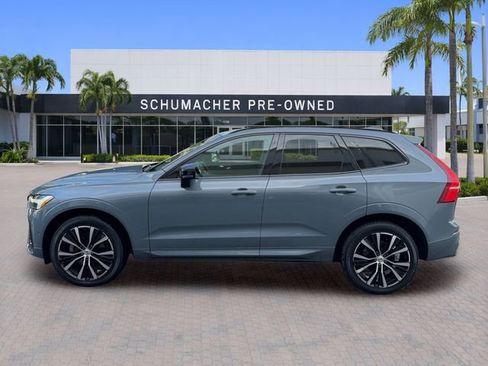 Used 2024 Volvo XC60 B5 Plus AWD/4WD image 4