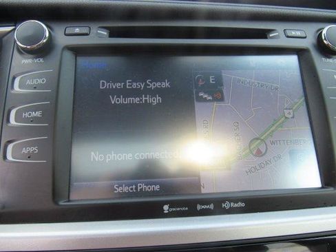 Used 2019 Toyota Highlander XLE AWD/4WD image 37