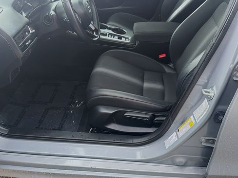 Used 2025 Honda Civic Sport image 18