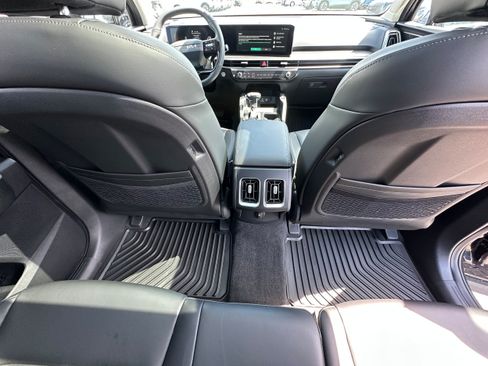 New 2026 Kia Sorento S AWD/4WD image 15