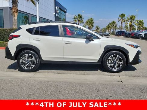 Used 2025 Subaru Crosstrek 2.5i Premium AWD/4WD image 37