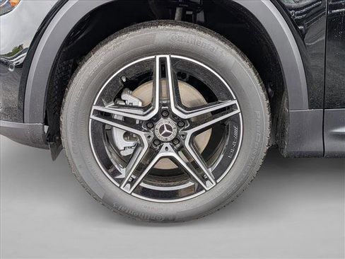 New 2026 Mercedes-Benz GLB 250 4MATIC image 10