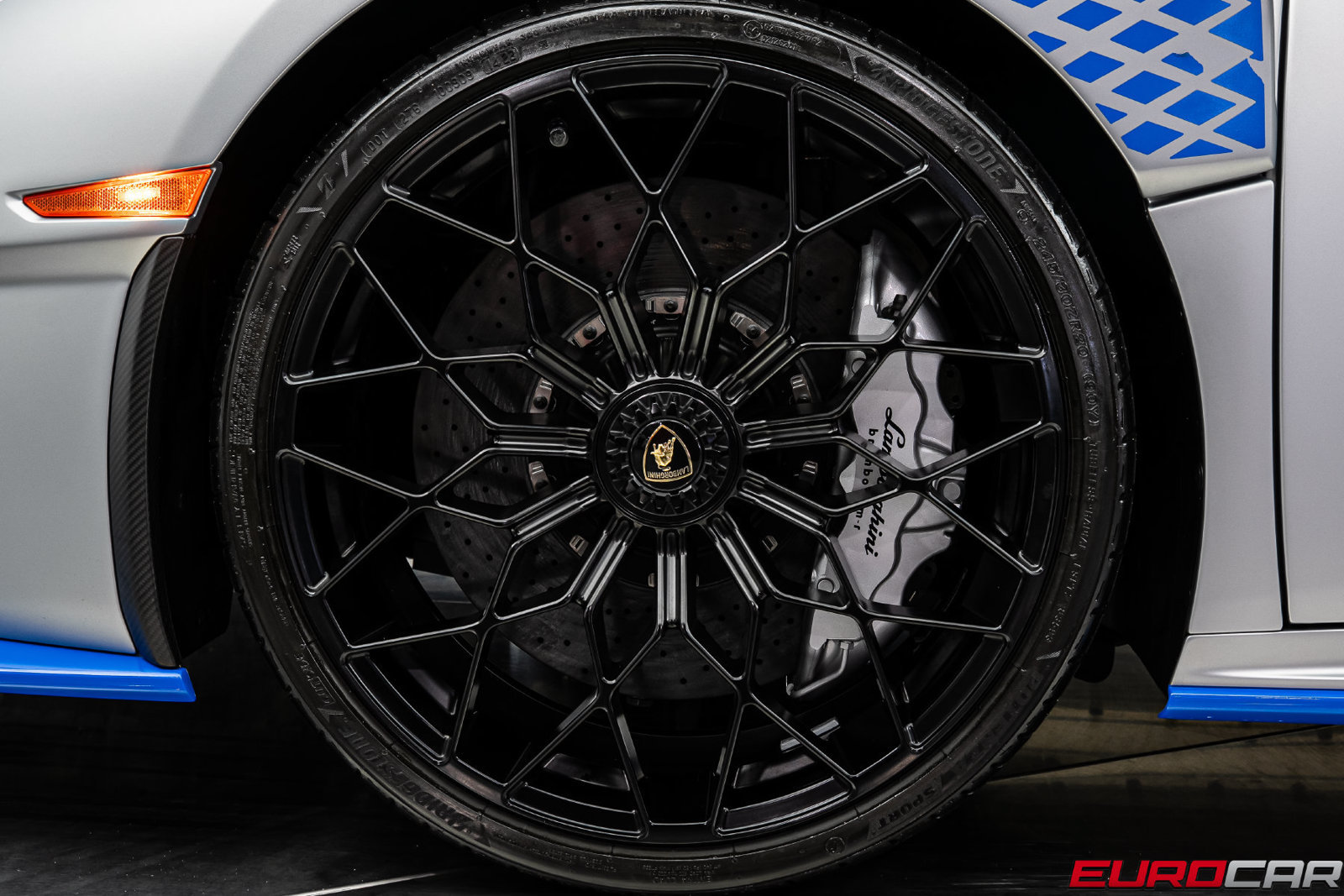 Used 2022 Lamborghini Huracan STO RWD image 29