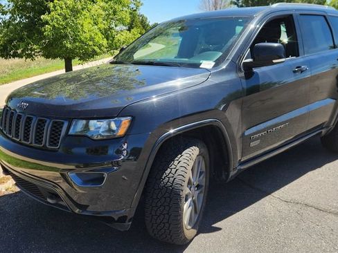 Used 2016 Jeep Grand Cherokee Limited 75th Anniversary AWD/4WD image 2