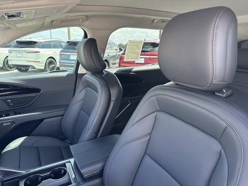 New 2026 Lincoln Nautilus Premier w/ Equipment Group 102A image 21