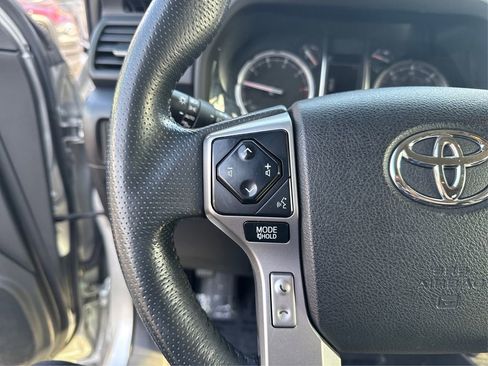 Used 2020 Toyota 4Runner Limited AWD/4WD image 24