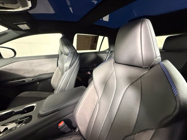 New 2026 Lexus RZ 450e AWD image 5
