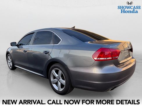 Used 2014 Volkswagen Passat 1.8T SE FWD image 4