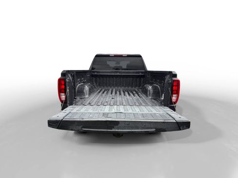 Used 2022 GMC Sierra 1500 SLE image 17
