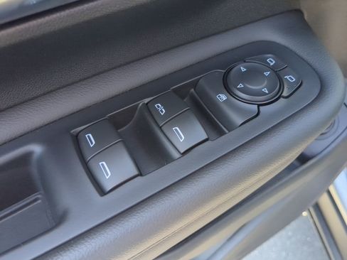 Certified 2024 GMC Terrain SLT AWD/4WD image 21