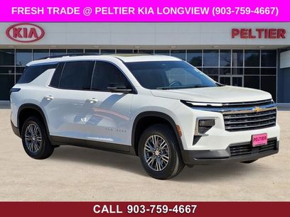 Used 2024 Chevrolet Traverse LT w/ Trailering Package