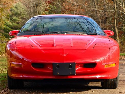 Used 1997 Pontiac Firebird Coupe w/ Opt Pkg RWD image 13