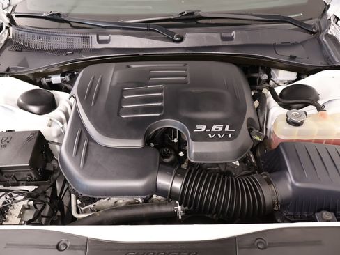 Used 2023 Dodge Charger SXT image 18