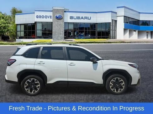 Used 2025 Subaru Forester Premium w/ Convenience Package #1 AWD/4WD image 6