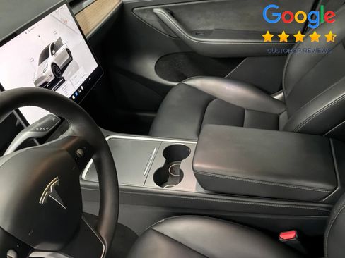 Used 2022 Tesla Model Y Performance AWD/4WD image 23