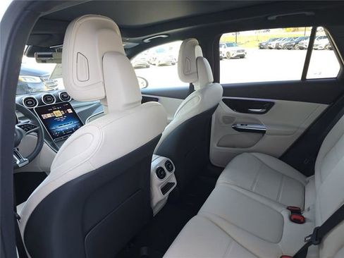 New 2026 Mercedes-Benz GLC 300 4MATIC image 17