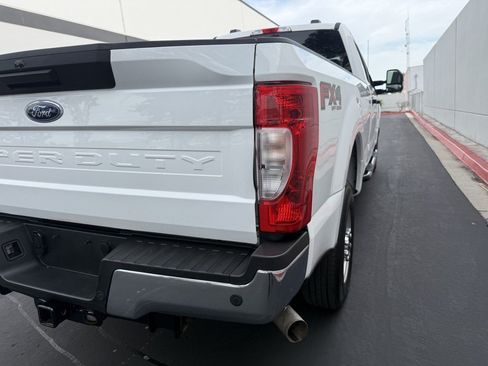 Used 2022 Ford F250 XL w/ Power Equipment Group AWD/4WD image 8
