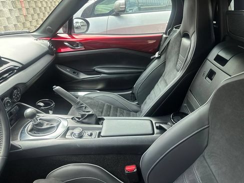 Certified 2023 MAZDA MX-5 Miata Club w/ Brembo/BBS Recaro Package RWD image 6