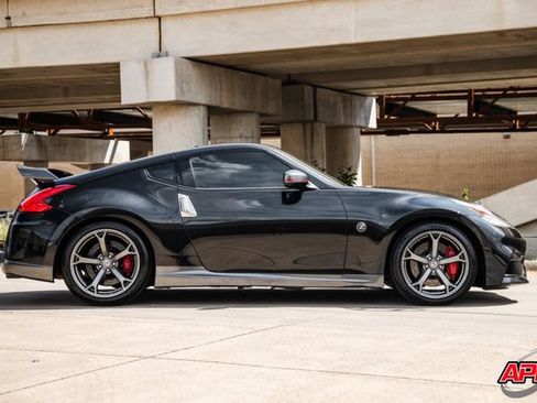Used 2014 Nissan 370Z NISMO w/ Bose Package RWD image 13