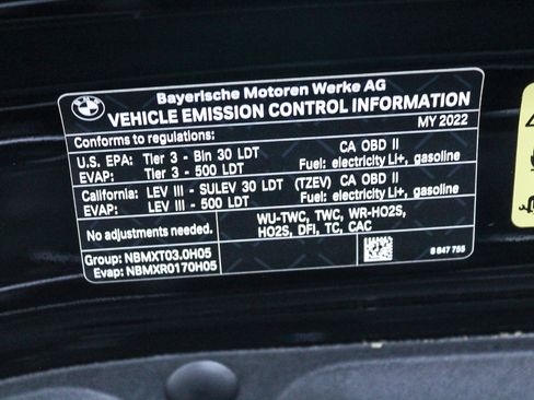 Certified 2022 BMW X5 xDrive45e w/ Parking Assistance Package image 31