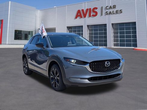 Used 2025 MAZDA CX-30 AWD 2.5 S w/ Preferred Package image 3