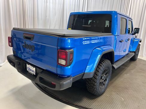 Used 2025 Jeep Gladiator Sport AWD/4WD image 27