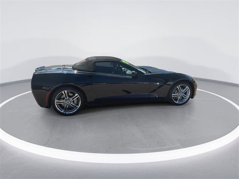 Used 2017 Chevrolet Corvette Stingray w/ 3LT Preferred Equipment Group image 9