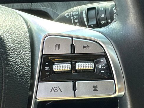 Certified 2024 Kia Telluride EX w/ EX Captain's Chair Package FWD image 26